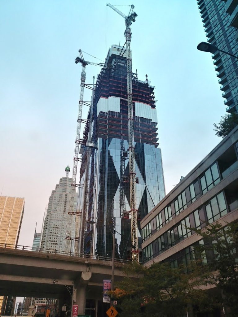 Tower core and cranes during CIBC Square construction